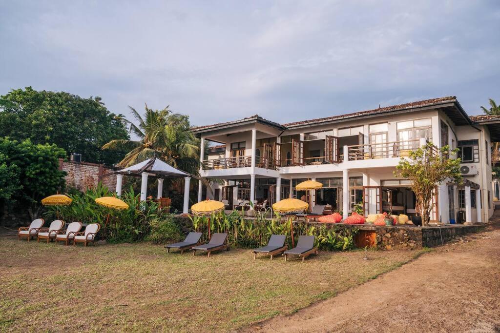 Santi Beach House With Pool & Beach فيليغاما المظهر الخارجي الصورة